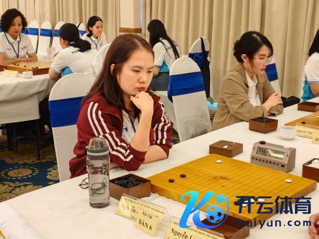 阮红英在比赛中