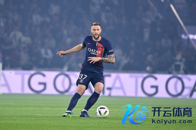 跟队记者:尤文不准备在冬窗破耗引援资金,将尝试租赁什克